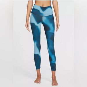 Nike Women's Yoga Dri-FIT 7/8 High-Rise Printed Leggings, Gradient-DYE -Size M